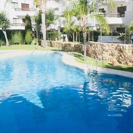 Apartment Grand Et Cosy A 500m De La Plage Estepona